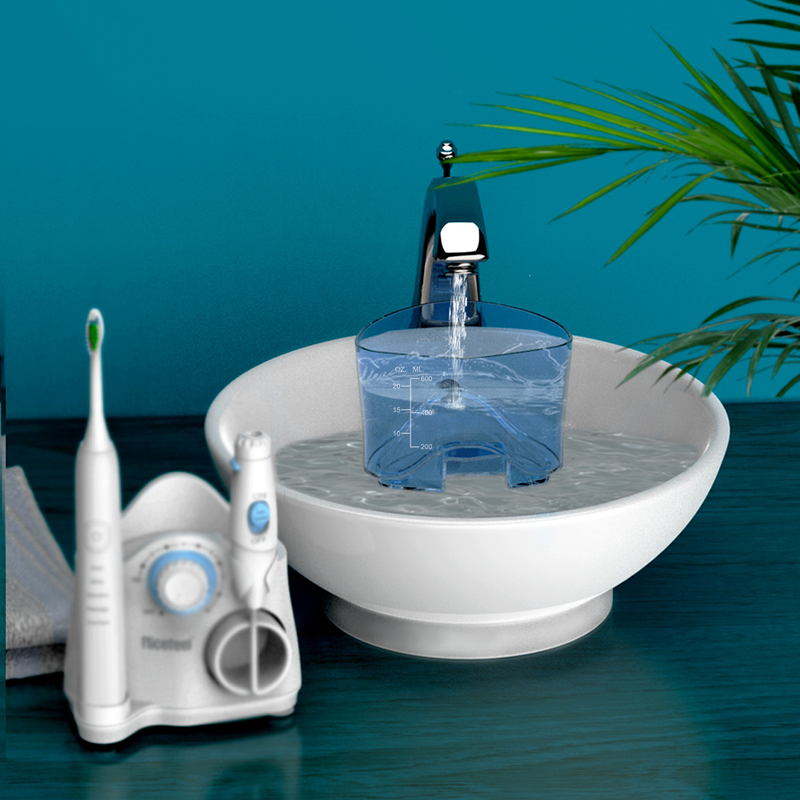 Dental Products Sonic Toothbrush Water Flosser For Family 600ml White OEM ABS Tank