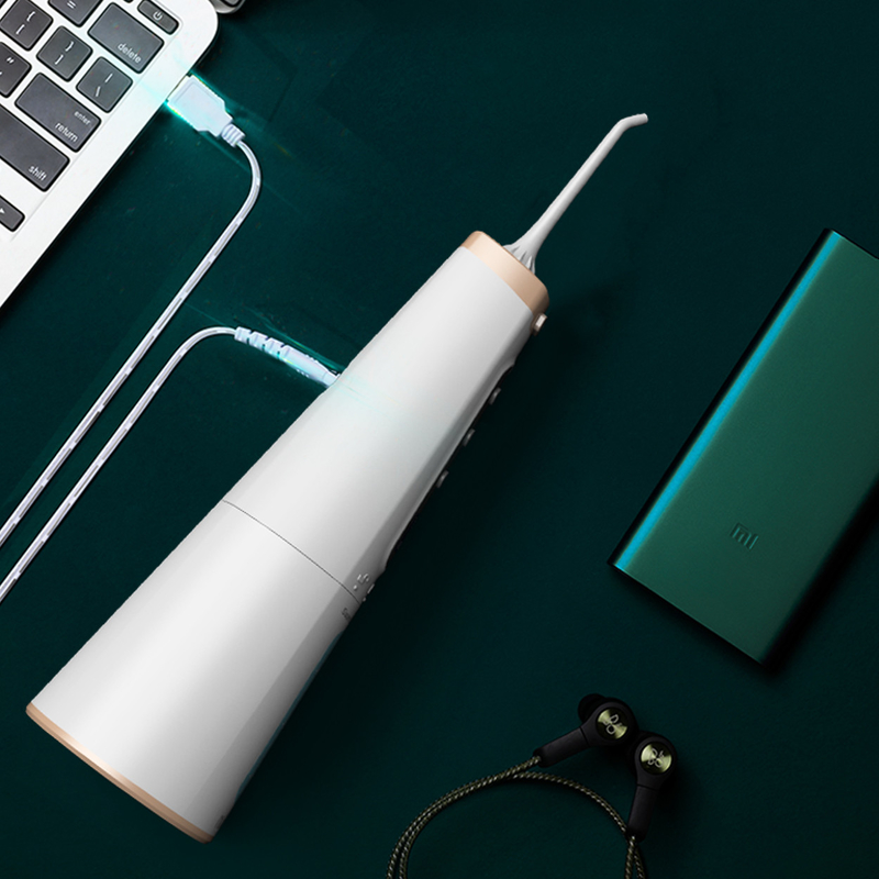 White Ozone Oral Irrigator 0.5kg Dental Care Water Flosser for Home Use