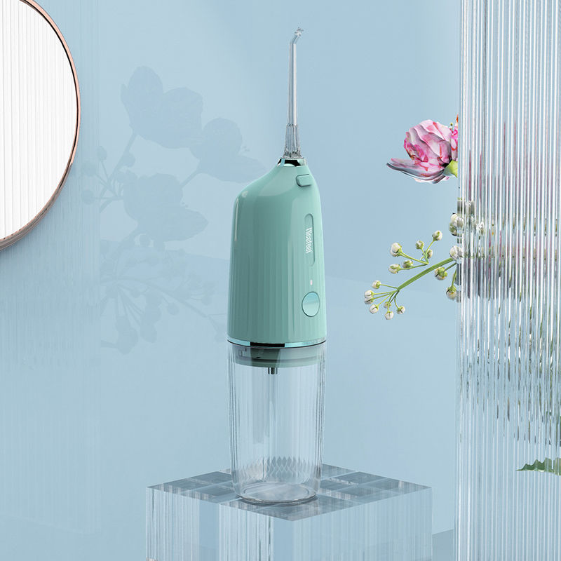 FC3920 Style 130ml IPX7 Portable Oral Irrigator Spa For Your Mouth